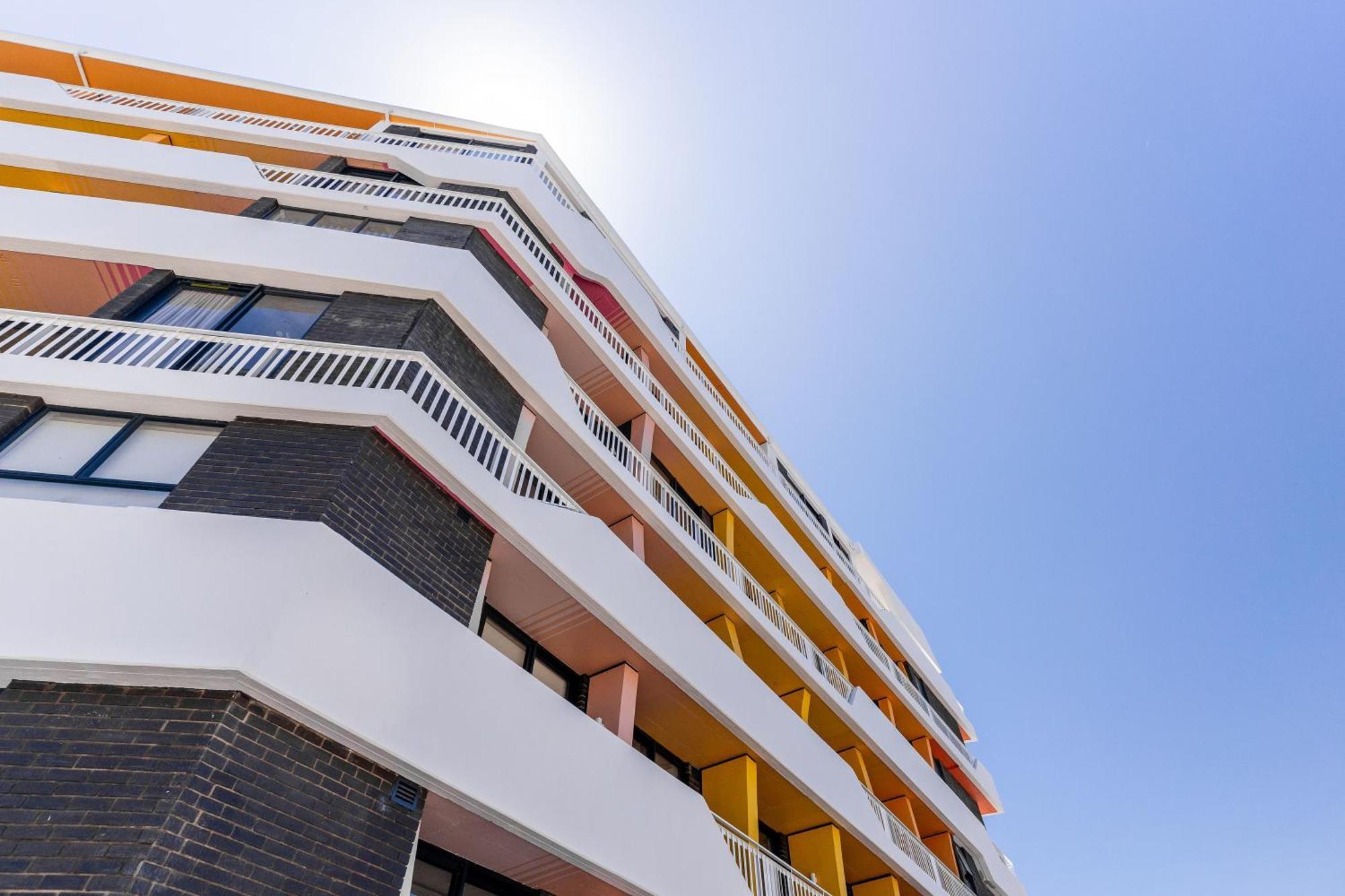 The Blok 102 -1 Bedroom In Sea Point Cape Town
